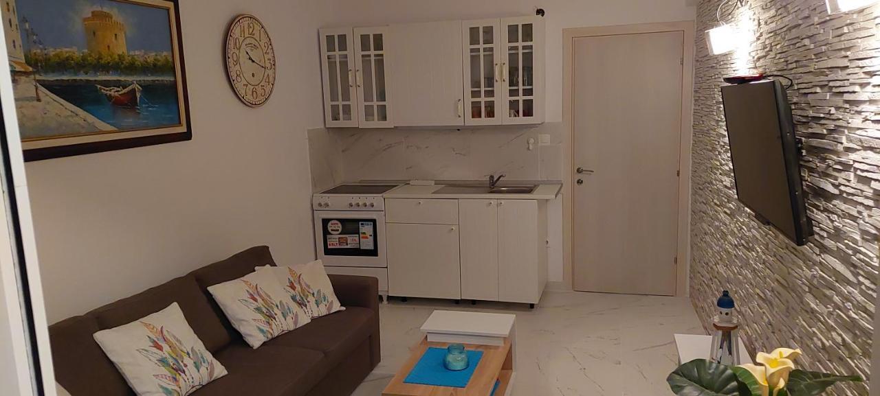 Sea View Perea Apartment Peraia  Bagian luar foto