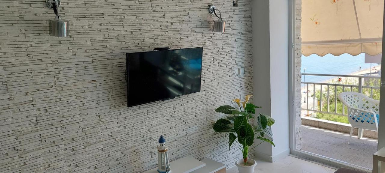 Sea View Perea Apartment Peraia  Bagian luar foto