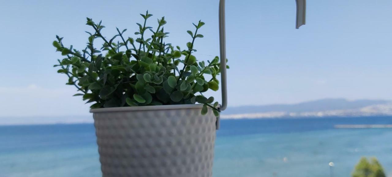 Sea View Perea Apartment Peraia  Bagian luar foto